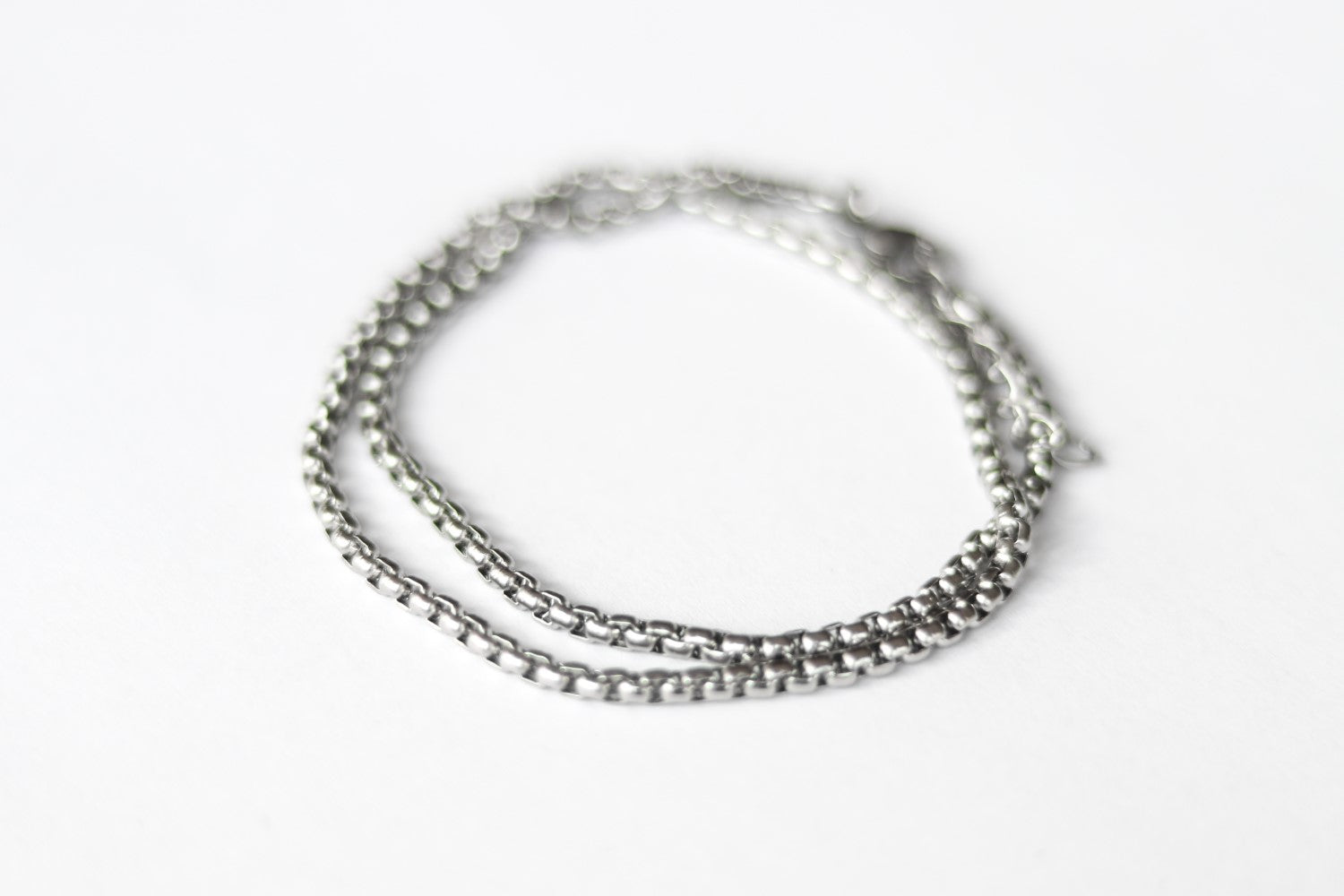 silver wrapped rolo chain bracelet for men