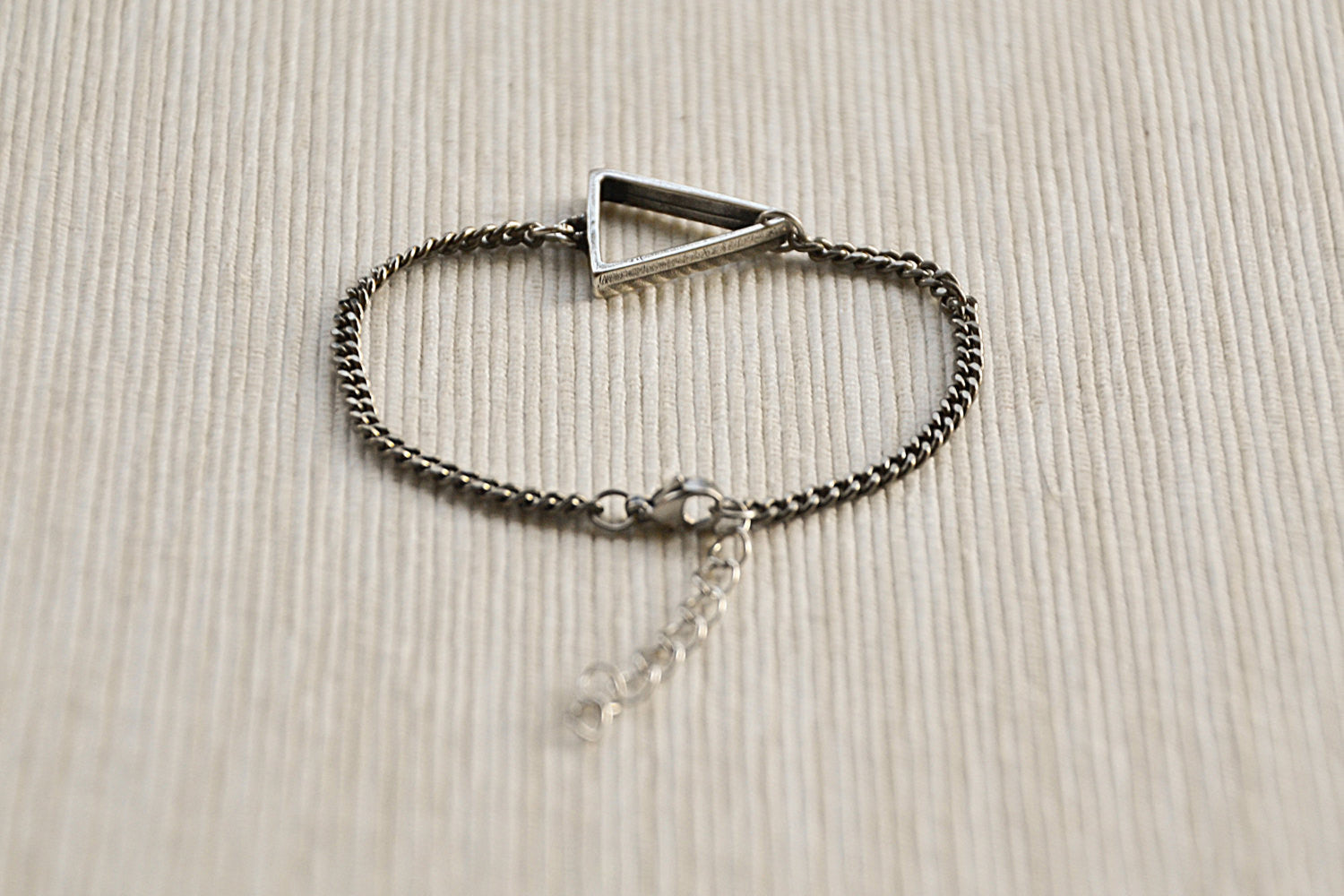 Women bracelet with silver Triangle charm, chain bracelet - shani-adi-jewerly