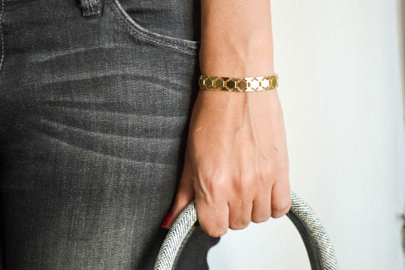 Bold geometric flat gold chain bracelet - shani-adi-jewerly