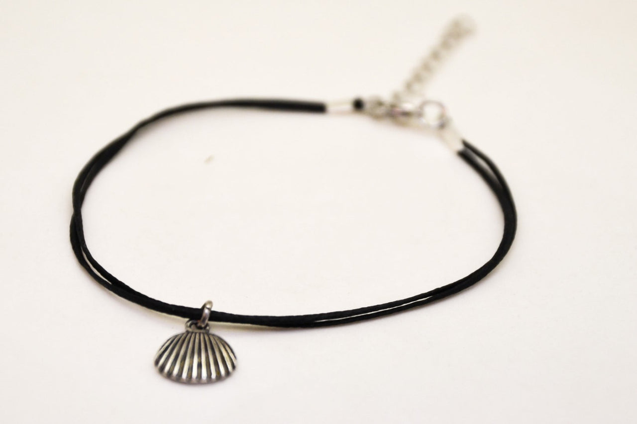 Silver seashell anklet bracelet, black anklet, dangle nautical jewelry - shani-adi-jewerly