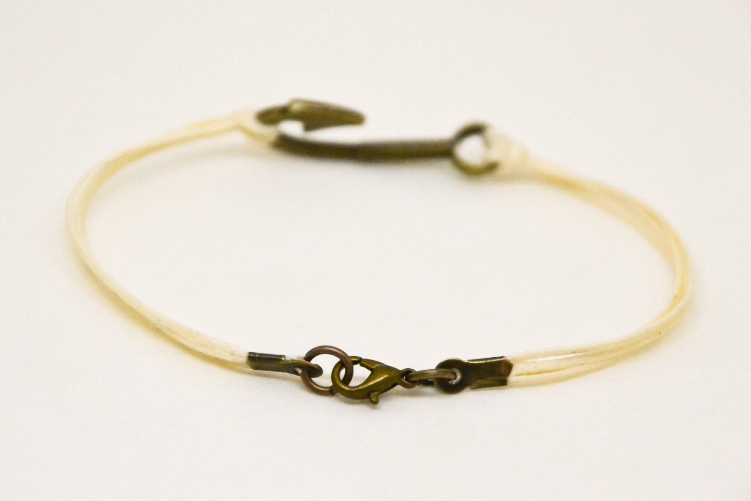 Fish hook bracelet for men, beige cord - shani-adi-jewerly