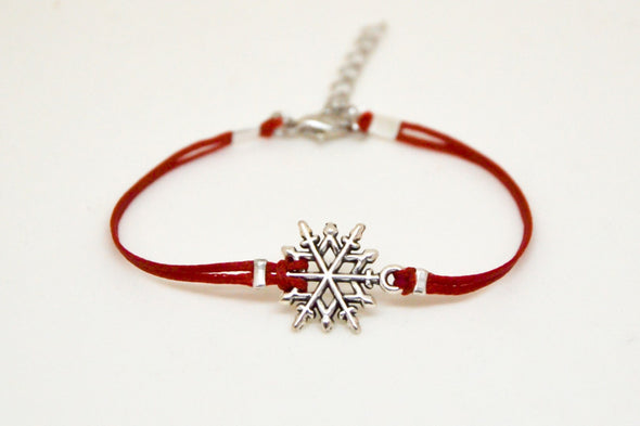 Women bracelet with silver snow flake charm - shani-adi-jewerly