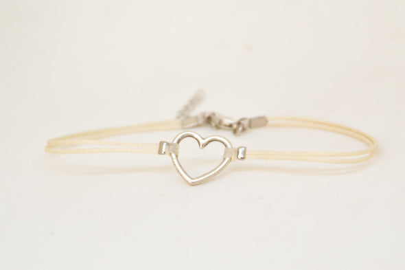 Dainty beige anklet with heart charm - shani-adi-jewerly