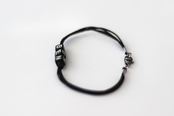 Name bracelet, customise men's bracelet, initial black english letter beads, personalised monogram bracelet for men, gift for him father day