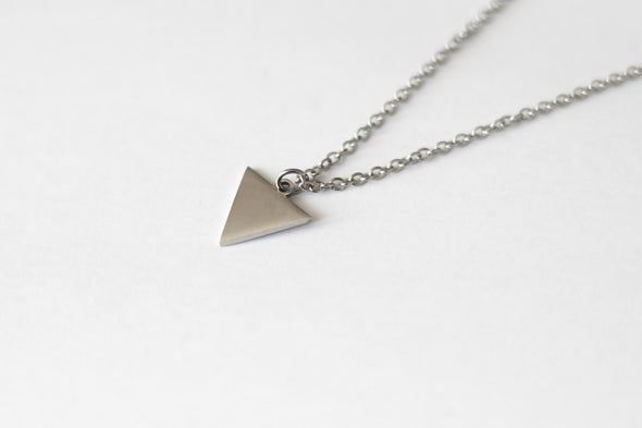 Triangle necklace for men, waterproof jewelry, men's necklace with a silver triangle pendant, festival jewelry